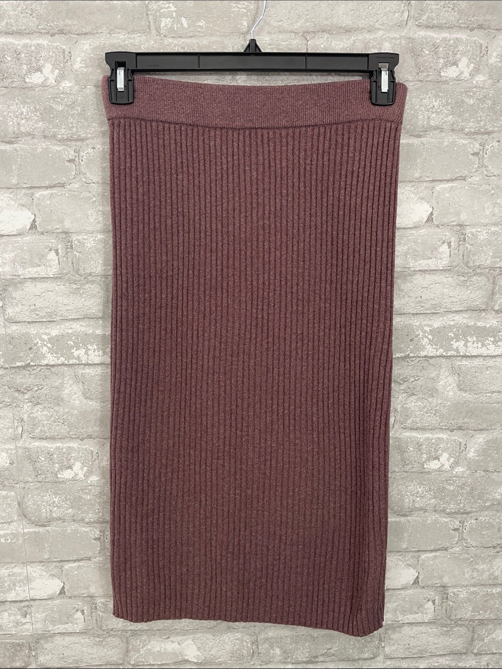 GAP Ribbed Midi Skirt in Dusty Rose